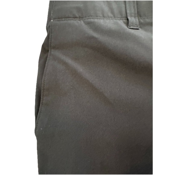 Callaway Golf Shorts Flat Front Black Polyester Elastane Mens Size 38 W/pockets - Picture 2 of 9